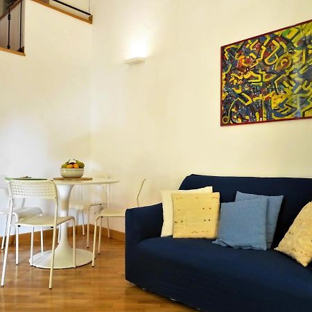 Mezzocannone Holiday House Napoli Esterno foto